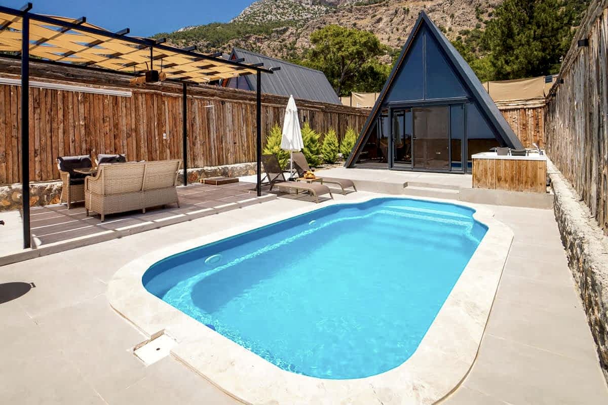 İzmir Prefabrik Havuz Yapımı